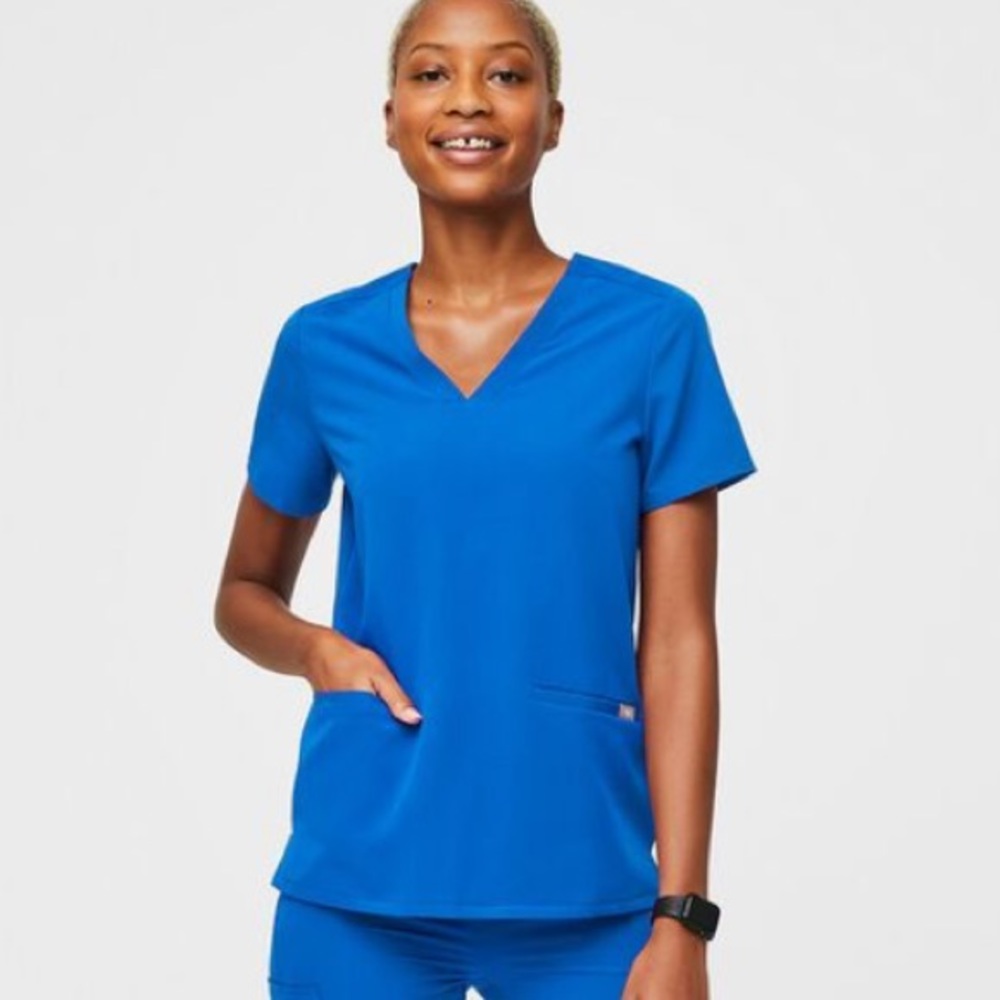 FIGS Casma 3-pocket top (royal blue)